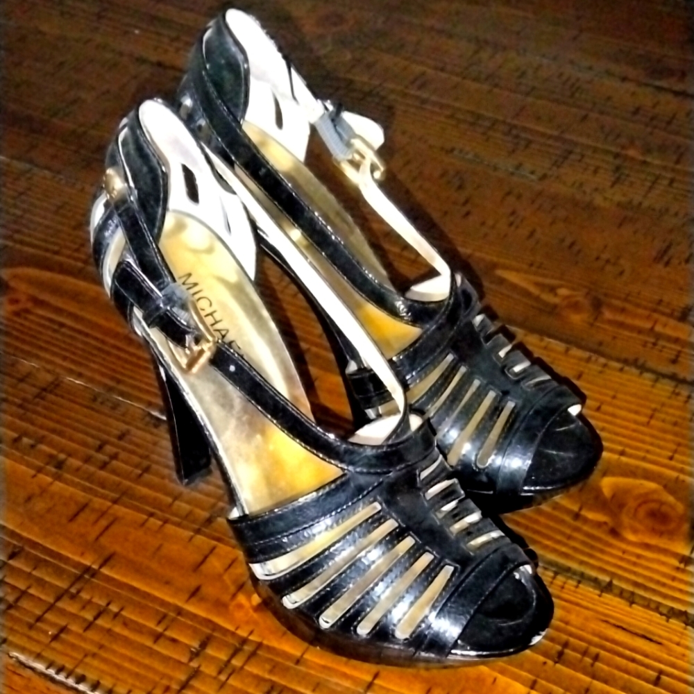 Black patent leather sandals